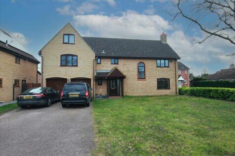 6 bedroom detached house for sale