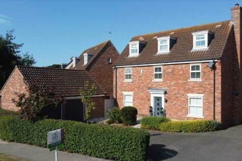 5 bedroom detached house for sale