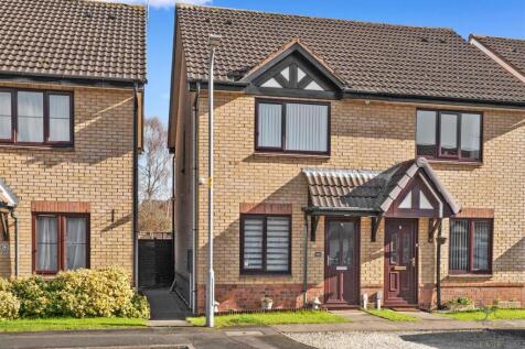 2 bedroom semi-detached house for sale