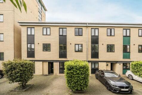 Old Bellgate Place, London E14 4 bed house for sale