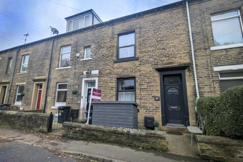 Upper Washer Lane, Halifax HX2 3 bed terraced house for sale