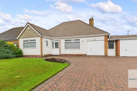 Morven Road, Boldmere, Sutton... 3 bed detached bungalow for sale