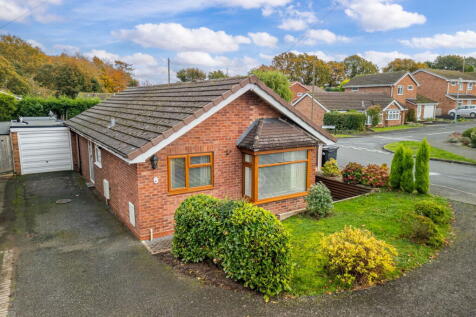 Fulmar Crescent, Kidderminster DY10 2 bed detached bungalow for sale