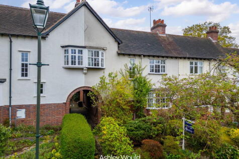 Margaret Grove, Birmingham B17 6 bed terraced house for sale