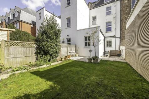 Norwood Road, Herne Hill, London, SE24 3 bed maisonette for sale