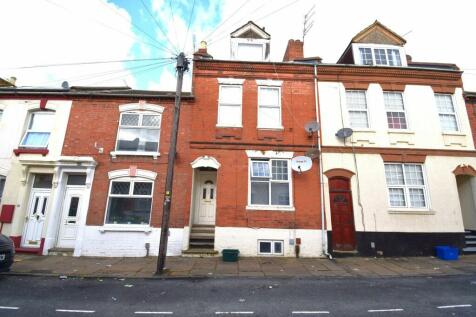 5 bedroom terraced house for sale