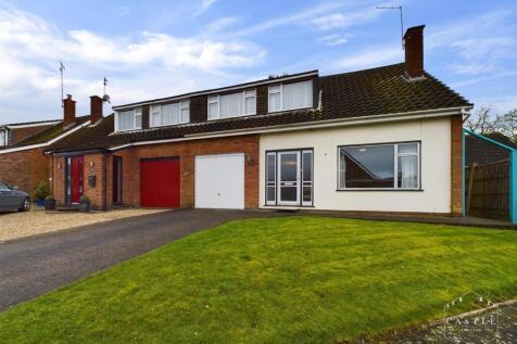 High Lees, Sharnford, Hinckley 3 bed semi