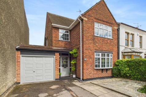 Hinckley Road, Earl Shilton 4 bed semi
