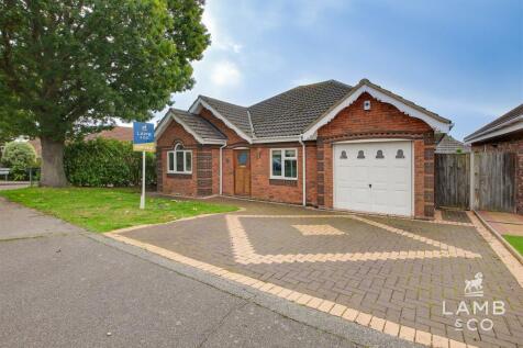 3 bedroom detached bungalow for sale