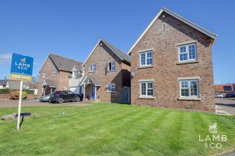 3 bedroom detached house for sale