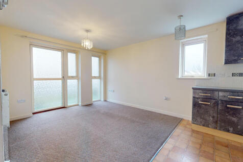 Adisham Gardens, Ashford TN23 5ES 2 bed apartment for sale