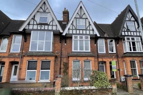 Magazine Road, Ashford, TN24 8NN 5 bed terraced house for sale