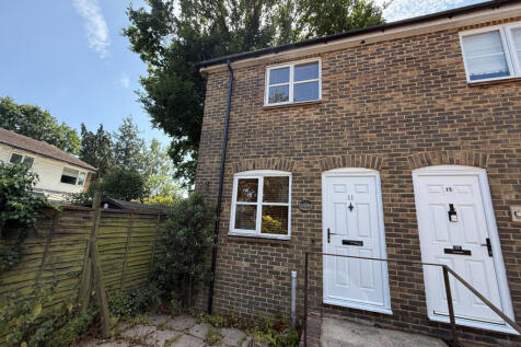 Becket Court, Headcorn, Ashford... 1 bed terraced house for sale