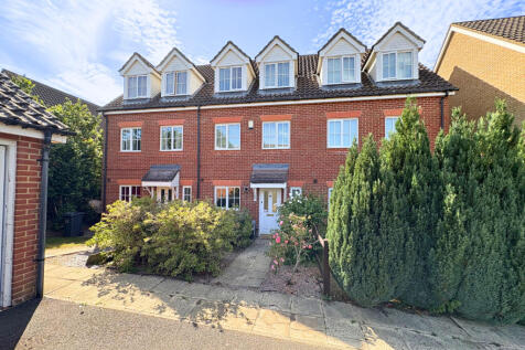 Guernsey Way, Kennington, Ashford TN24 3 bed townhouse for sale