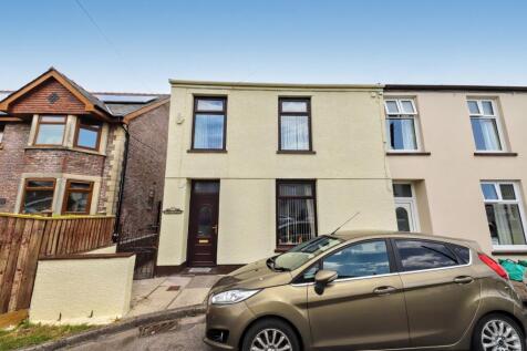 Hirwaun, Aberdare CF44 3 bed end of terrace house for sale