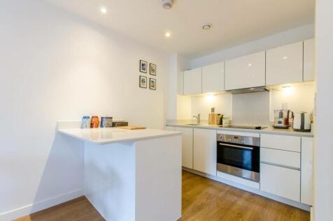 30 Voysey Square, London E3 1 bed flat for sale