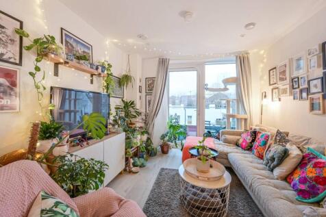 3 Corsican Square, London E3 2 bed flat for sale