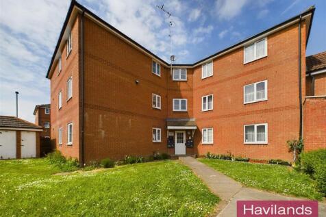 Greenwood Avenue, Enfield 2 bed flat for sale