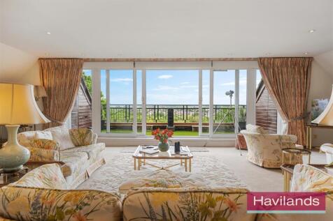 Crescent Road, Enfield 3 bed penthouse for sale
