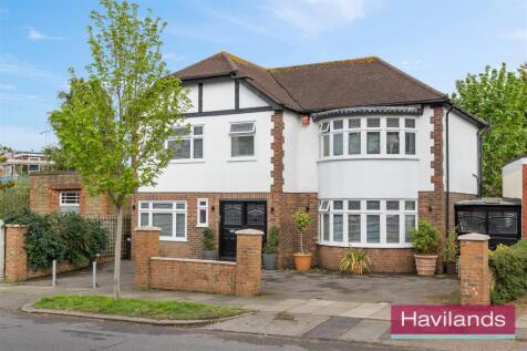 Green Moor Link, London 4 bed detached house for sale