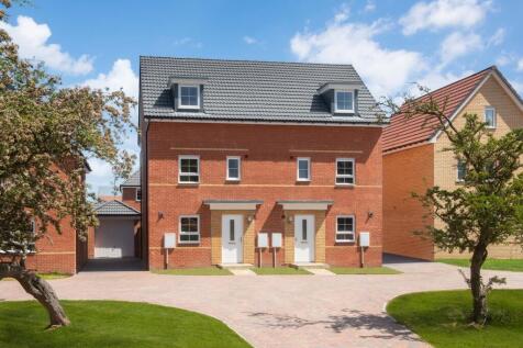 4 bedroom semi-detached house for sale