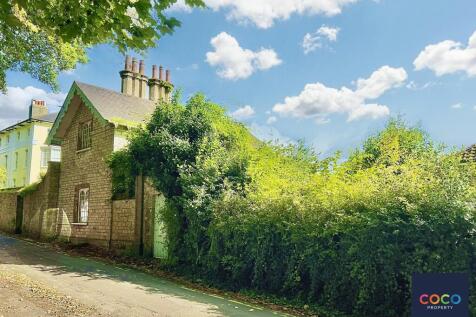 West Walks, Dorchester DT1 2 bed detached house for sale