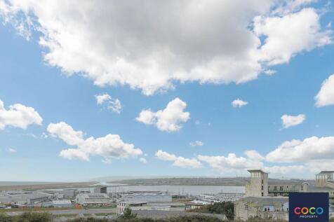 Coronation Road, Portland DT5 2 bed flat for sale