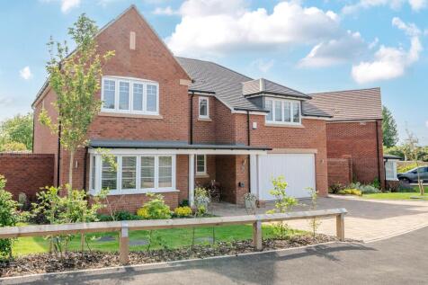 5 bedroom detached house for sale