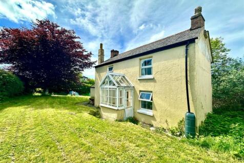 3 bedroom cottage for sale