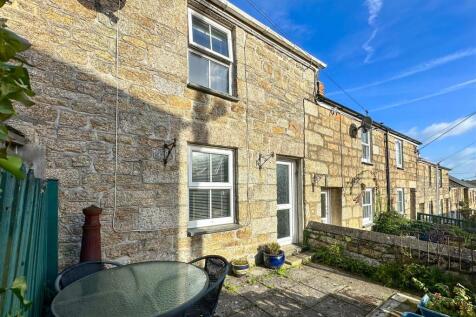 2 bedroom cottage for sale