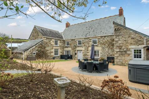 5 bedroom character property for sale