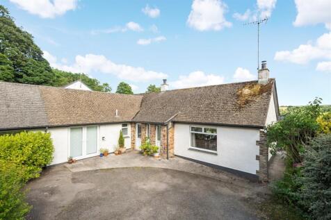 4 bedroom detached bungalow for sale
