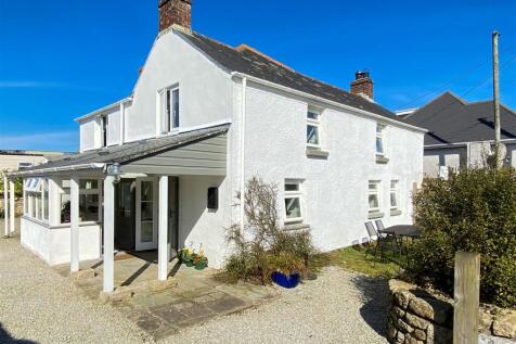 3 bedroom cottage for sale
