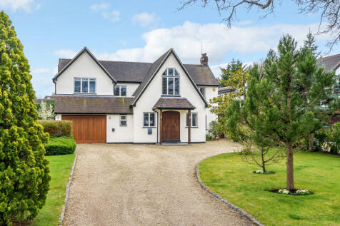 5 bedroom detached house for sale