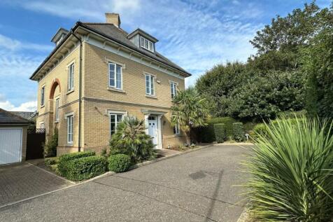 Telford Place, Chelmsford, CM1 5 bed detached house for sale