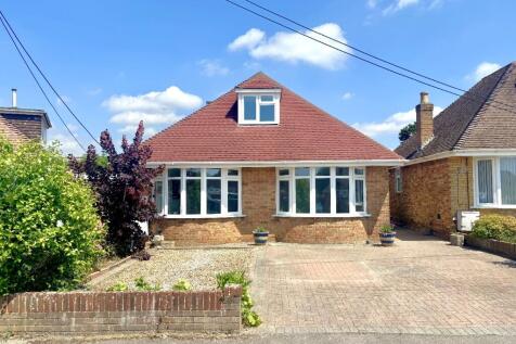 2 bedroom chalet for sale