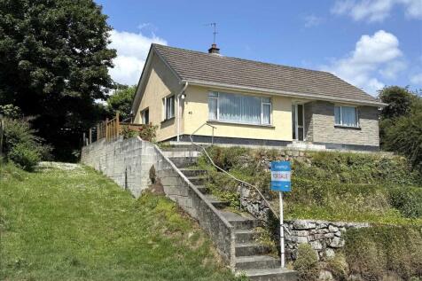 Falmouth TR11 2 bed detached house for sale