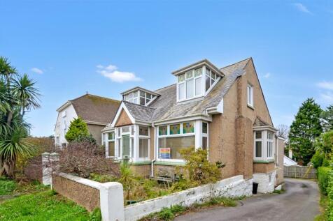 7 bedroom detached house for sale