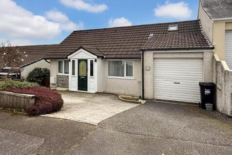 Mabe Burnthouse, Penryn TR10 2 bed bungalow for sale