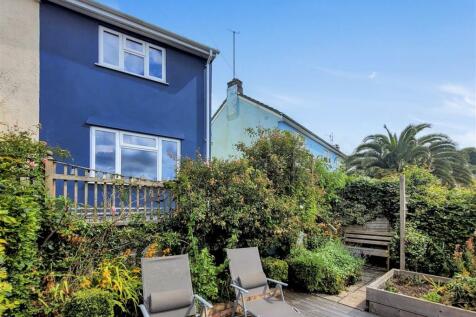 4A Orchard Vale, Falmouth TR11 2 bed end of terrace house for sale