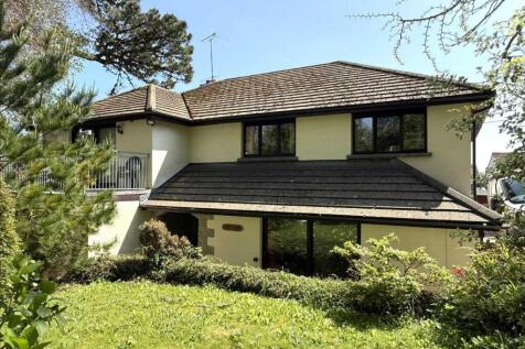 Boslowick Road, Falmouth TR11 5 bed detached house for sale