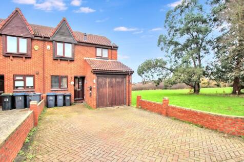 Primrose Lane, Shirley Oaks 3 bed end of terrace house for sale