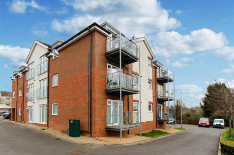 Croyland Road, Wellingborough NN8 1 bed apartment for sale