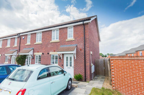 Oak Close, Wellingborough NN9 2 bed end of terrace house for sale