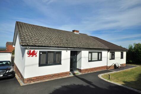 3 bedroom detached bungalow for sale