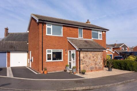 De Verdun Avenue, Belton... 4 bed detached house for sale