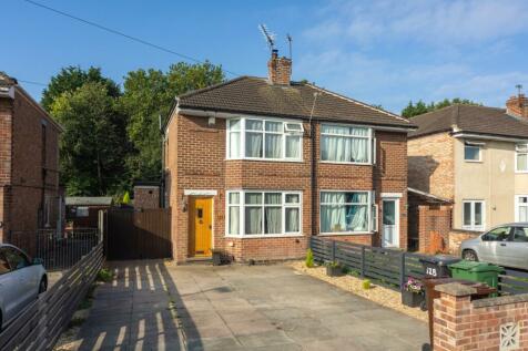 2 bedroom semi-detached house for sale