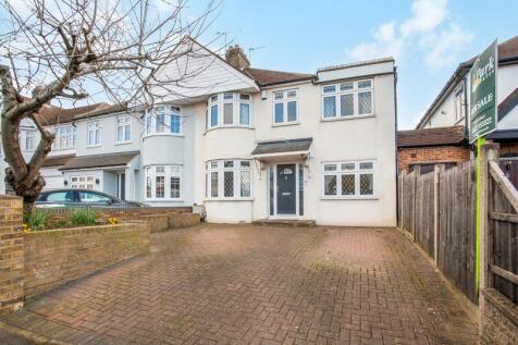 5 bedroom semi-detached house for sale