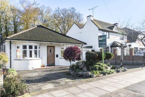 Baldwyns Park, Bexley 4 bed detached bungalow for sale