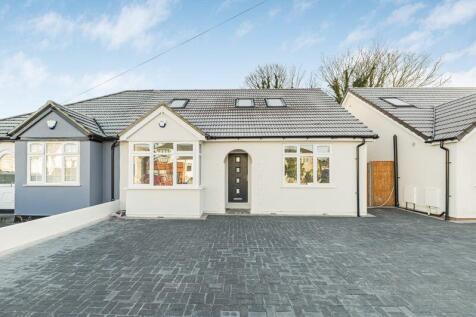 4 bedroom semi-detached bungalow for sale